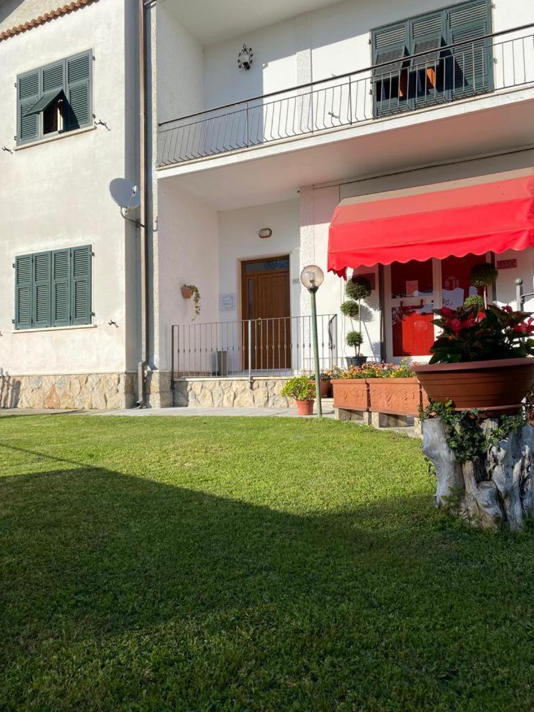 Appartamento L'Edera Santo Stefano di Magra Exterior photo